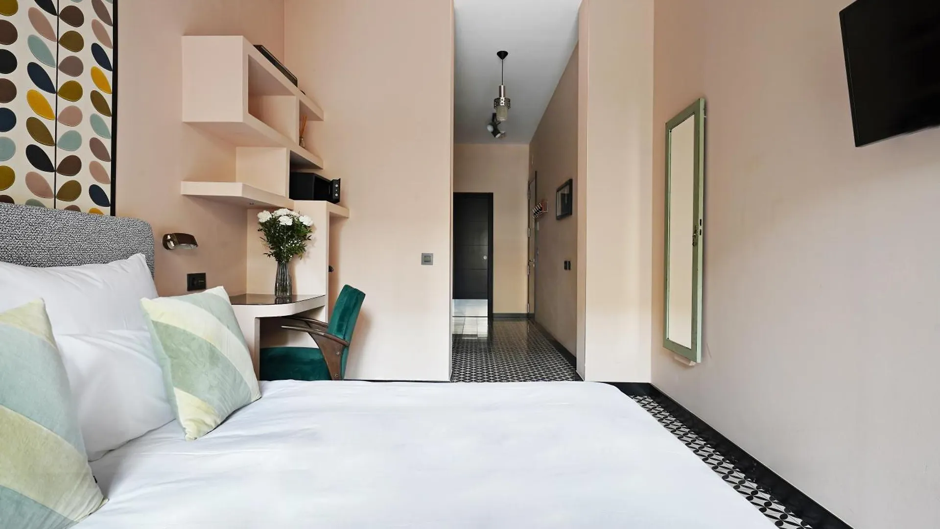 ****  Numa Barcelona Roca Aparthotel Spanyolország